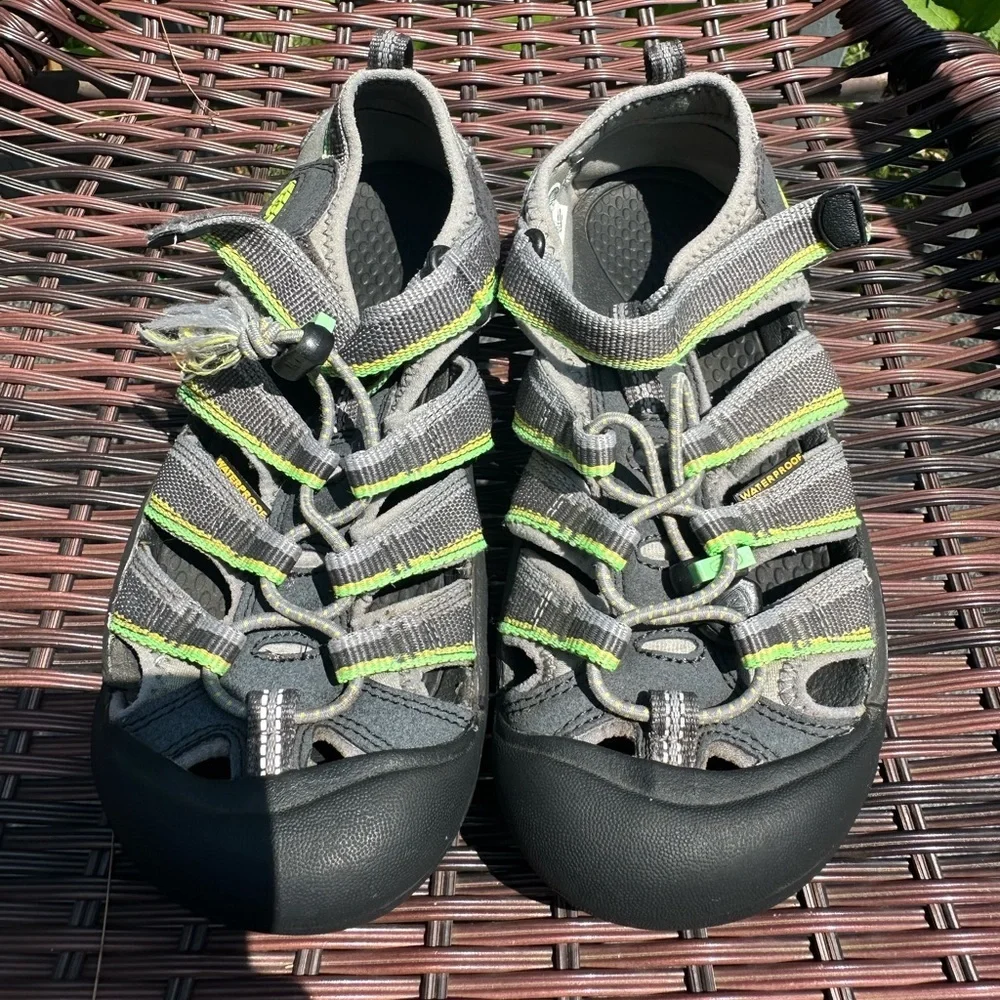 Keen Kid's Newport H2 Waterproof Sandals - Racer Gray Size 3